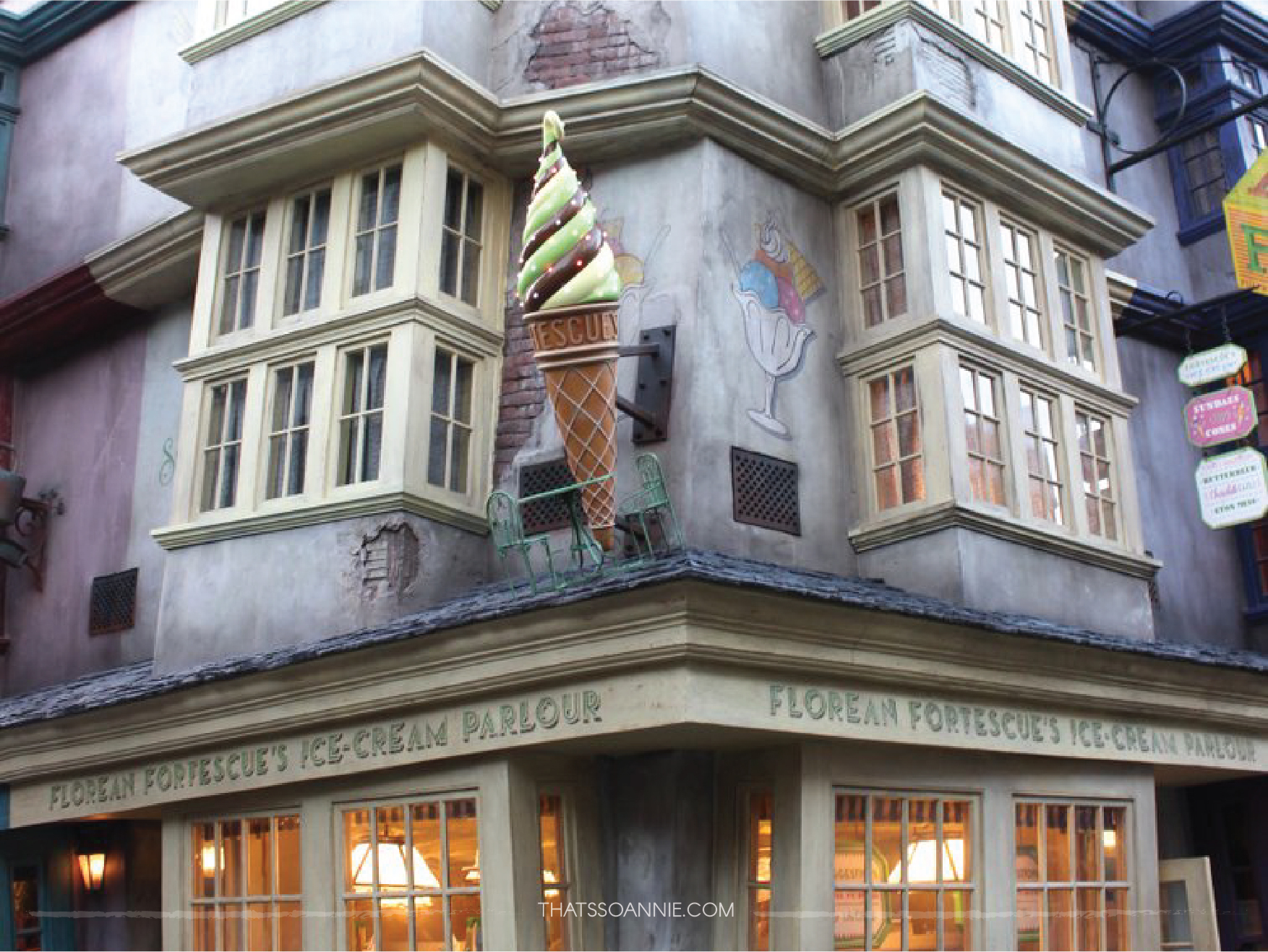 Florean Fortescue's Icecream Parlor, The Wizarding World of Harry Potter.